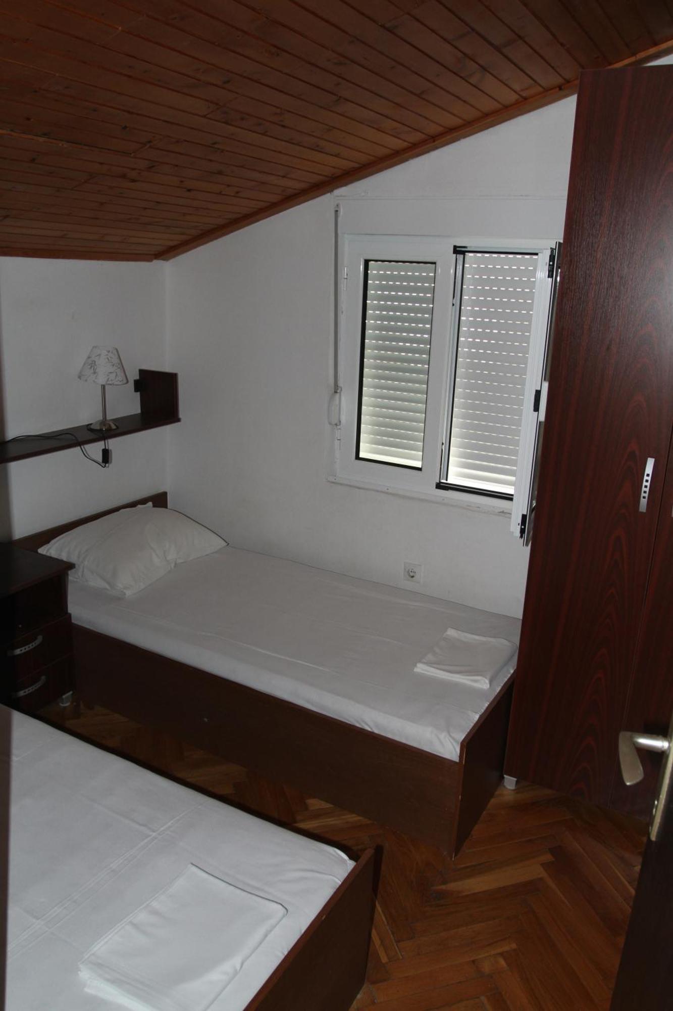 Apartments Popovic Petrovac Exterior foto