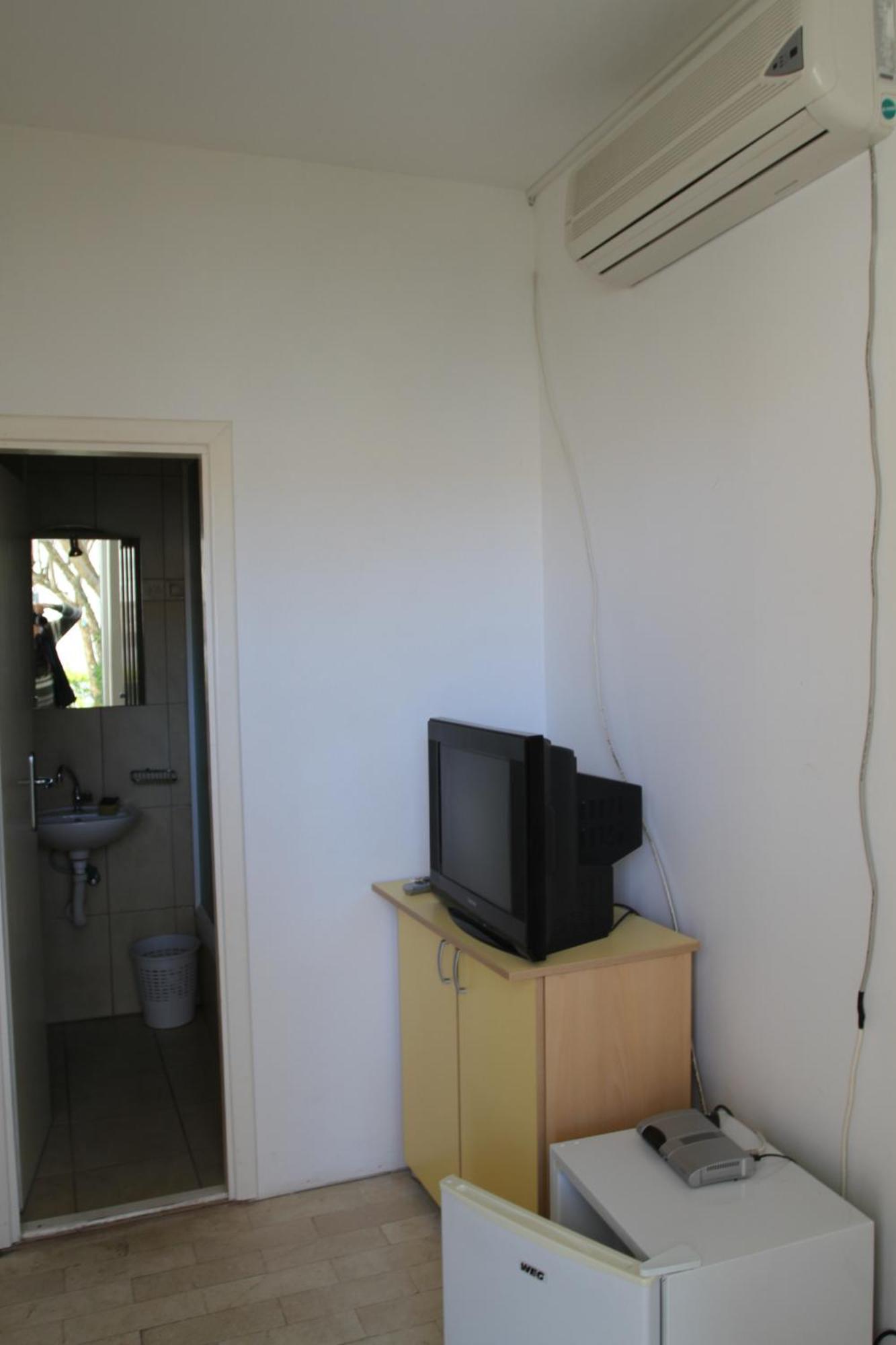 Apartments Popovic Petrovac Exterior foto